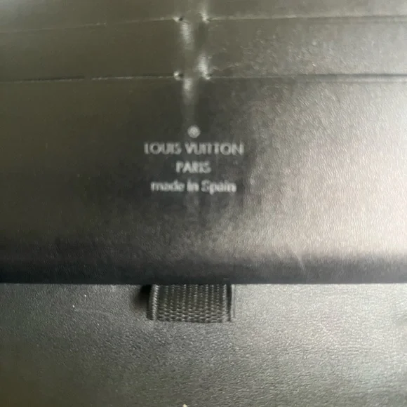 Louis Vuitton Classic Black leather zippy wallet organizer - Picture 15 of 16